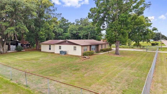 2803 E TRAPNELL ROAD, Plant City, FL 33566