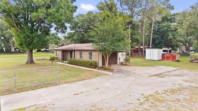2803 E TRAPNELL ROAD, Plant City, FL 33566