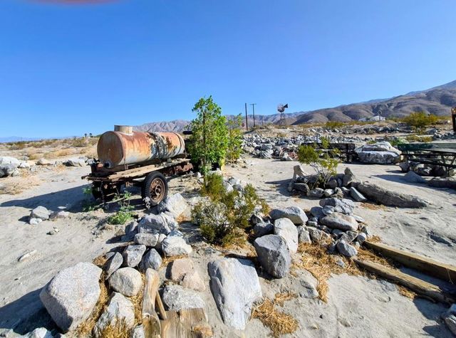 1 Dillon Road, Sky Valley, CA 92241