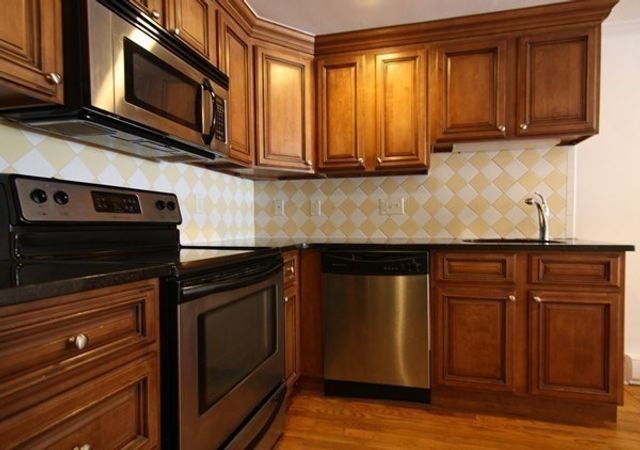 14 Wampus Ave 21, Acton, MA 01720