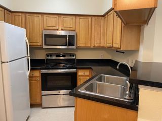 2626 Holly Hall Street 409, Houston, TX 77054