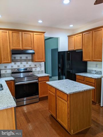 5569 ASSATEAGUE PL, Manassas, VA 20112
