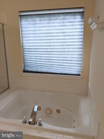 5569 ASSATEAGUE PL, Manassas, VA 20112