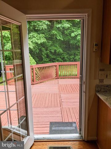5569 ASSATEAGUE PL, Manassas, VA 20112