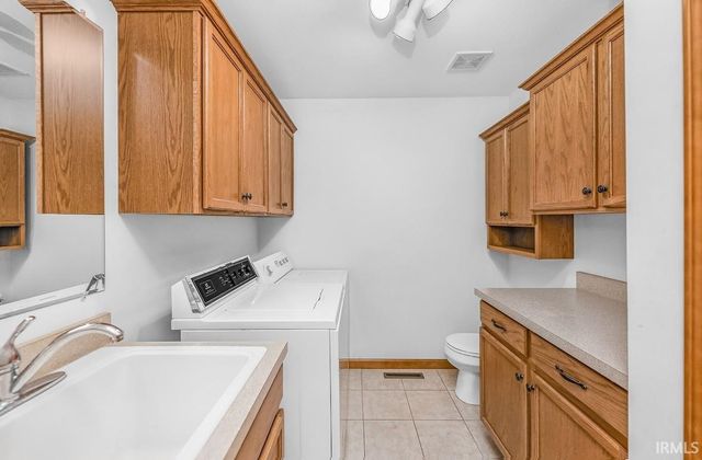 2402 Redspire Boulevard, Goshen, IN 46526
