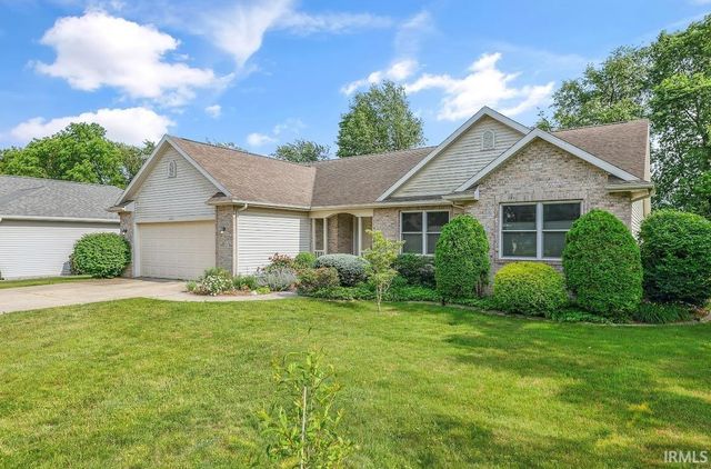 2402 Redspire Boulevard, Goshen, IN 46526
