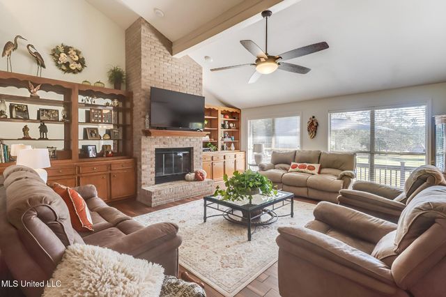 5630 Ahuawa Place, Diamondhead, MS 39525