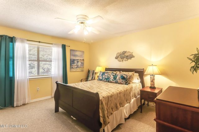 5630 Ahuawa Place, Diamondhead, MS 39525