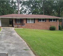 2935 Southshore Drive, Macon, GA 31204