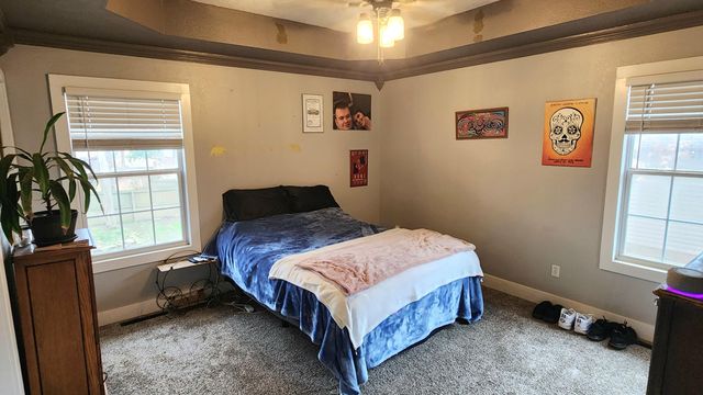 1019 E Daniels Street, Aurora, MO 65605