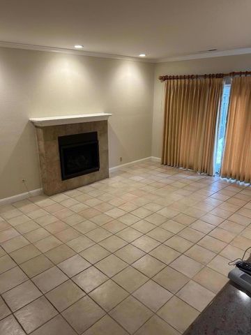 271 Fontana Drive, Santa Clara, CA 95051