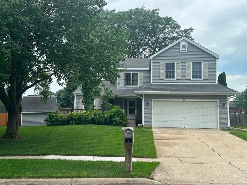 309 S Cross Trail, Mchenry, IL 60050
