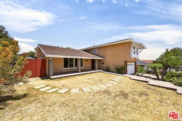 1977 Via Madonna, Lomita, CA 90717