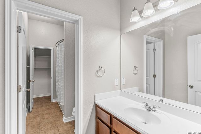 10421 Macarthur, Converse, TX 78109