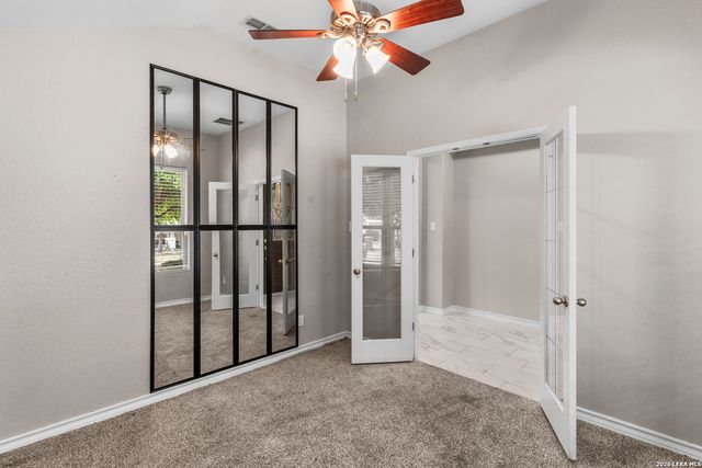 10421 Macarthur, Converse, TX 78109