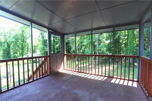 4732 Valley Dale Drive SW, Lilburn, GA 30047