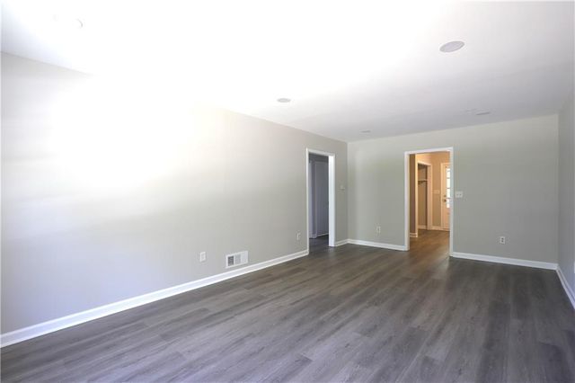 4732 Valley Dale Drive SW, Lilburn, GA 30047