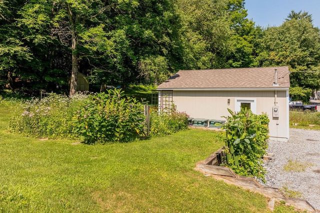 29 Mill Street A and B, Enfield, NH 03750