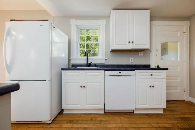 29 Mill Street A and B, Enfield, NH 03750