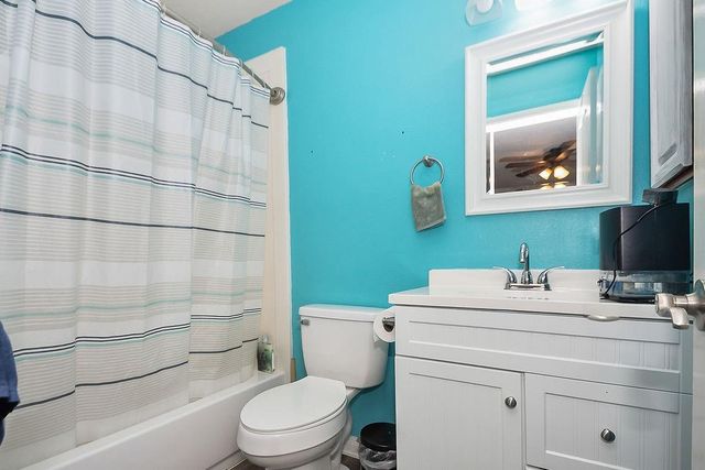 2023 Sedona Drive, League City, TX 77573