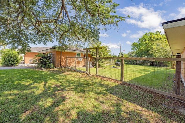 16516 West Main Street, Cut Off, LA 70345