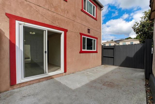 165 20th Street, San Diego, CA 92102