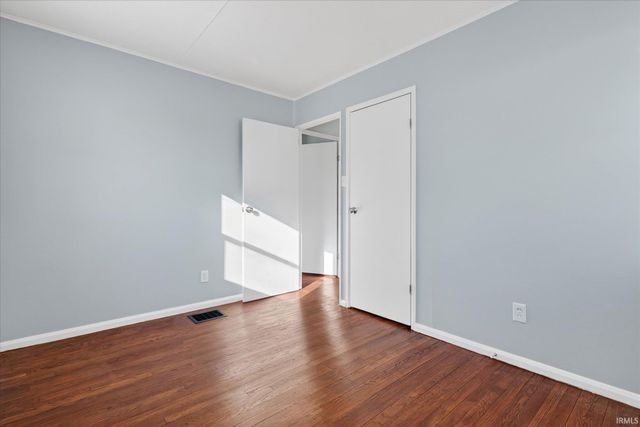 2523 Milburn Boulevard, Mishawaka, IN 46544