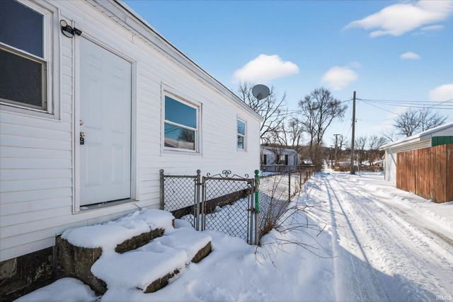 2523 Milburn Boulevard, Mishawaka, IN 46544