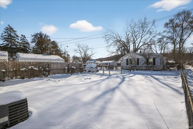 2523 Milburn Boulevard, Mishawaka, IN 46544