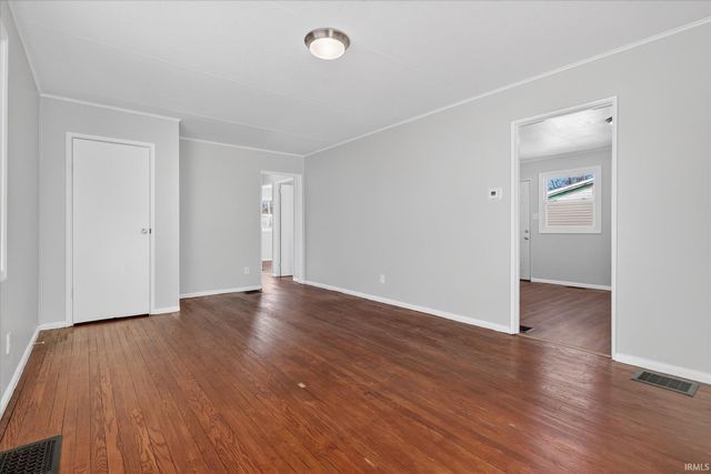 2523 Milburn Boulevard, Mishawaka, IN 46544