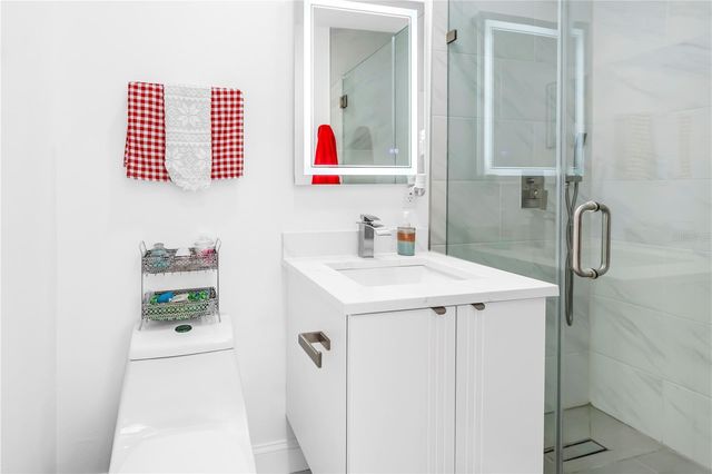 13216 FOREST HILLS DRIVE, Tampa, FL 33612