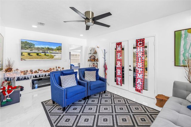 13216 FOREST HILLS DRIVE, Tampa, FL 33612