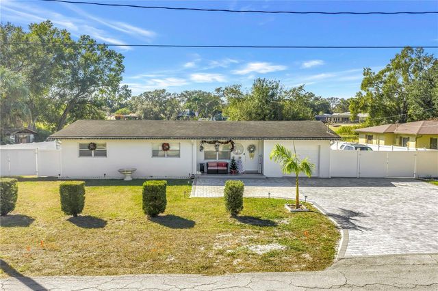 13216 FOREST HILLS DRIVE, Tampa, FL 33612