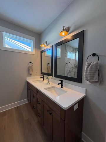 5542 Isle River Drive Ne 66, Plainfield Twp, MI 49306