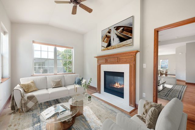 2804 Beauty Creek Run, Valparaiso, IN 46385