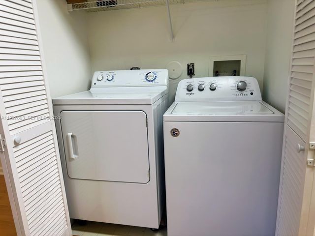 1919 Van Buren St 118A, Hollywood, FL 33020