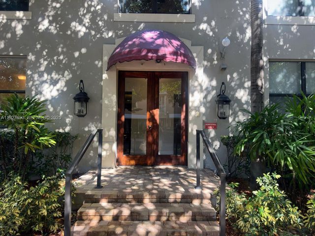 1919 Van Buren St 118A, Hollywood, FL 33020