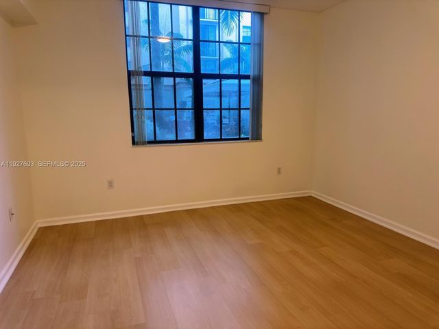 1919 Van Buren St 118A, Hollywood, FL 33020