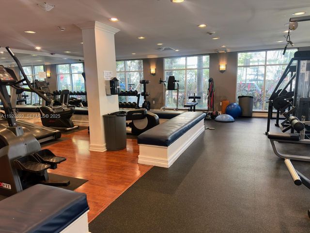 1919 Van Buren St 118A, Hollywood, FL 33020