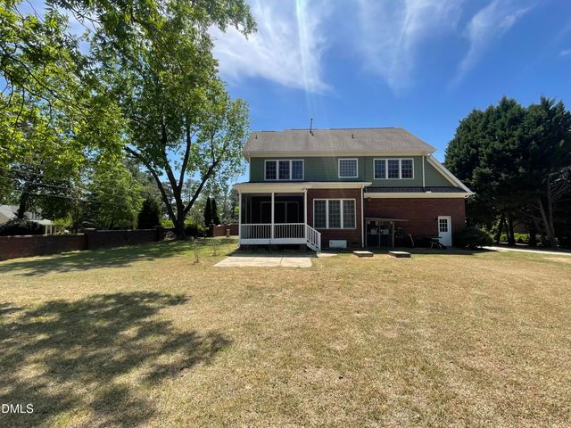 2400 Stewart Street, Fuquay Varina, NC 27526