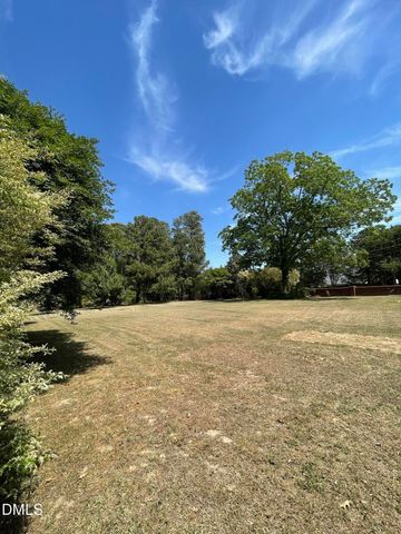 2400 Stewart Street, Fuquay Varina, NC 27526