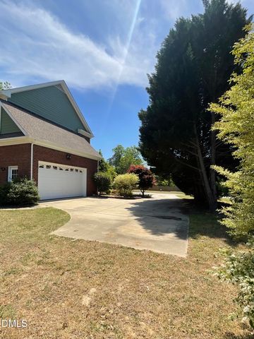 2400 Stewart Street, Fuquay Varina, NC 27526