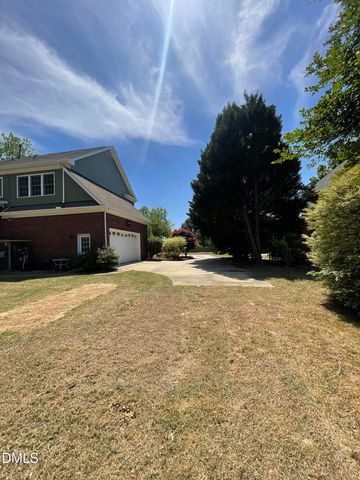 2400 Stewart Street, Fuquay Varina, NC 27526