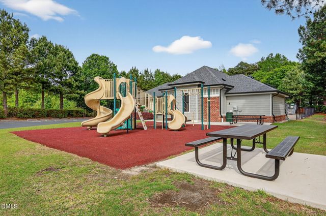 2400 Stewart Street, Fuquay Varina, NC 27526