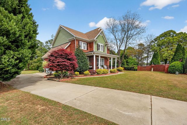 2400 Stewart Street, Fuquay Varina, NC 27526