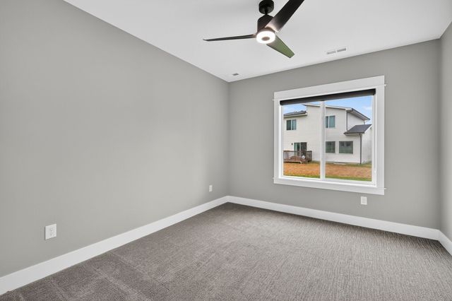 5108 154TH Circle, Urbandale, IA 50323
