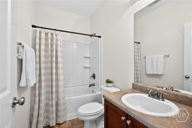 190 Chapel Lake S, Savannah, GA 31419