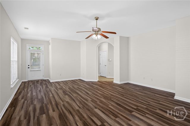 190 Chapel Lake S, Savannah, GA 31419