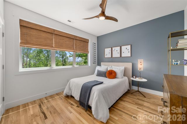 24 Acadia Drive, Asheville, NC 28806