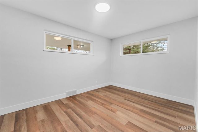 26 Castle Drive, Florissant, MO 63034